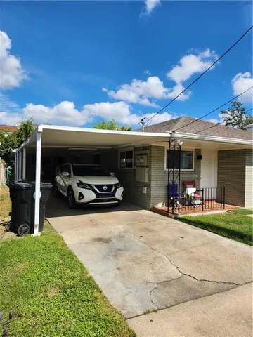 $1,450 | 4639 Willow Street, New Orleans, LA 70115