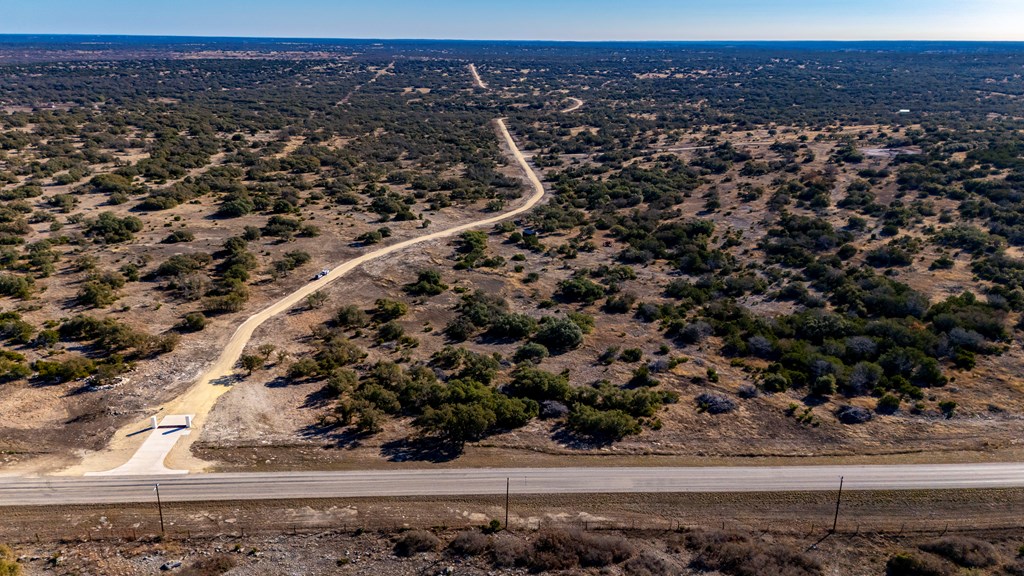117 Hoffman Rd Mountain Mountain Home, TX 78058 - Photo 4 of 26