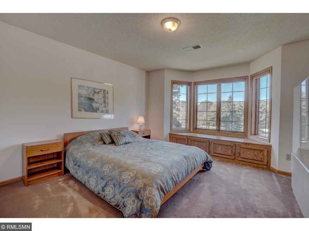 4 Red Barn Road North Oaks, MN 55127 - Photo 18 of 24 Gallery Image 18
