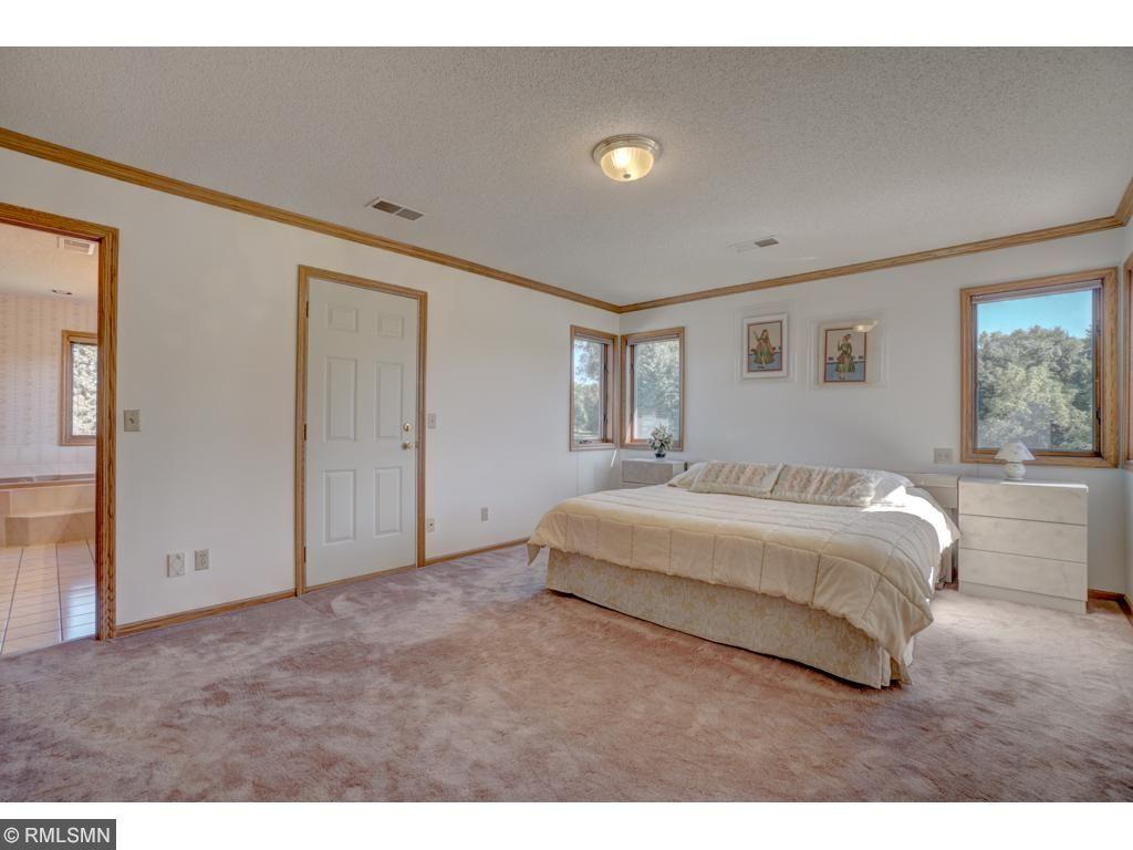 4 Red Barn Road North Oaks, MN 55127 - Photo 19 of 24 Gallery Image 19