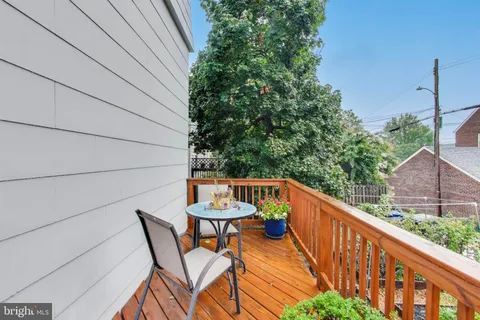 a picture of floor plan