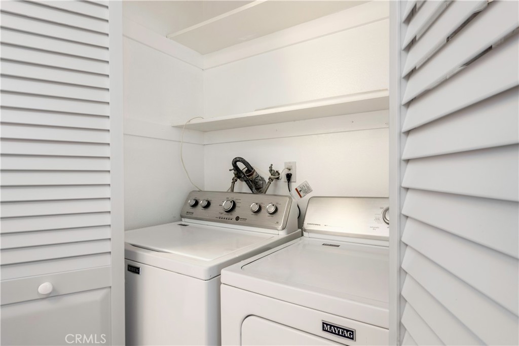 12300 Montecito Road, Unit 27 Seal Beach, CA 90740 - Photo 24 of 45 Inside laundry
