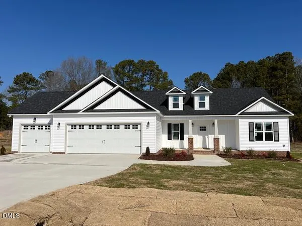 $364,900 | 105 Lynn Lane, Selma, NC 27576