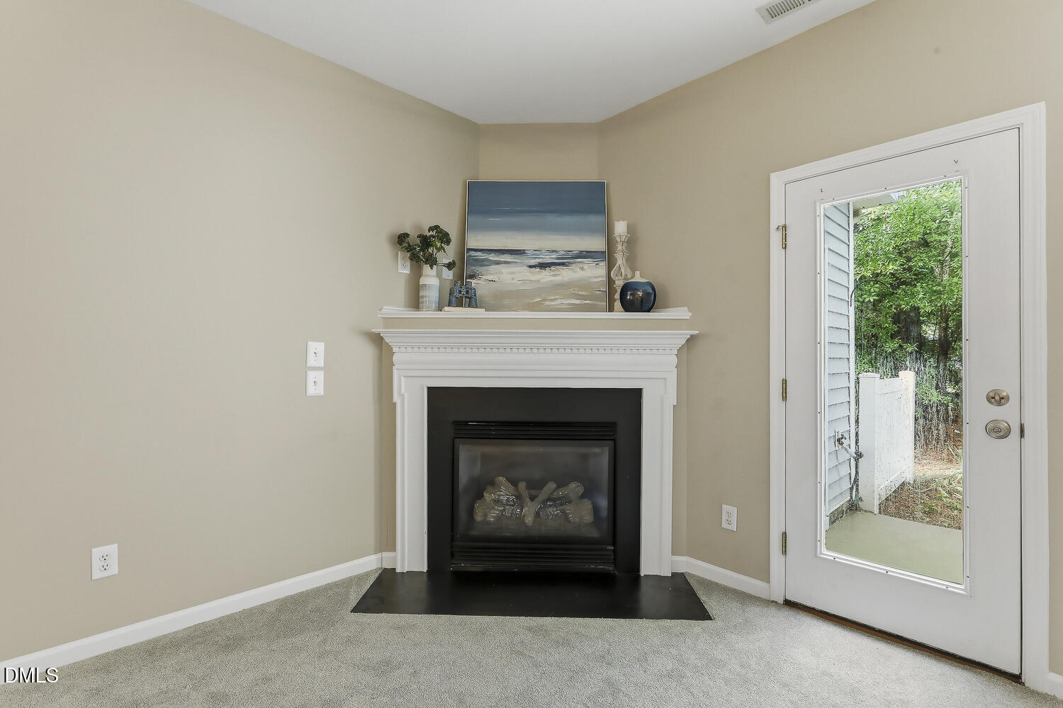 2506 Bryarton Village Way Raleigh, NC 27606 - Photo 16 of 36 019
