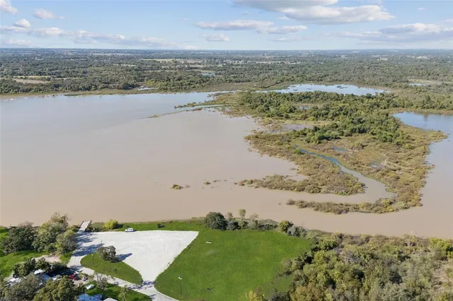 a view of lake view and mountain view