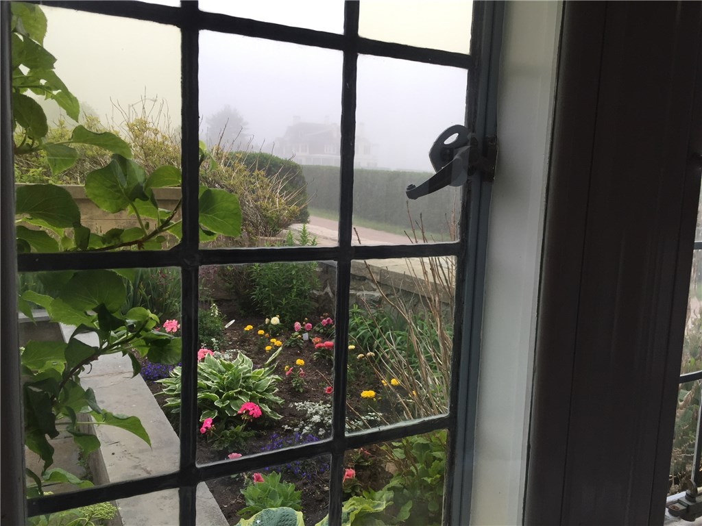 61 Ledge Road, Unit A Newport, RI 02840 - Photo 8 of 23