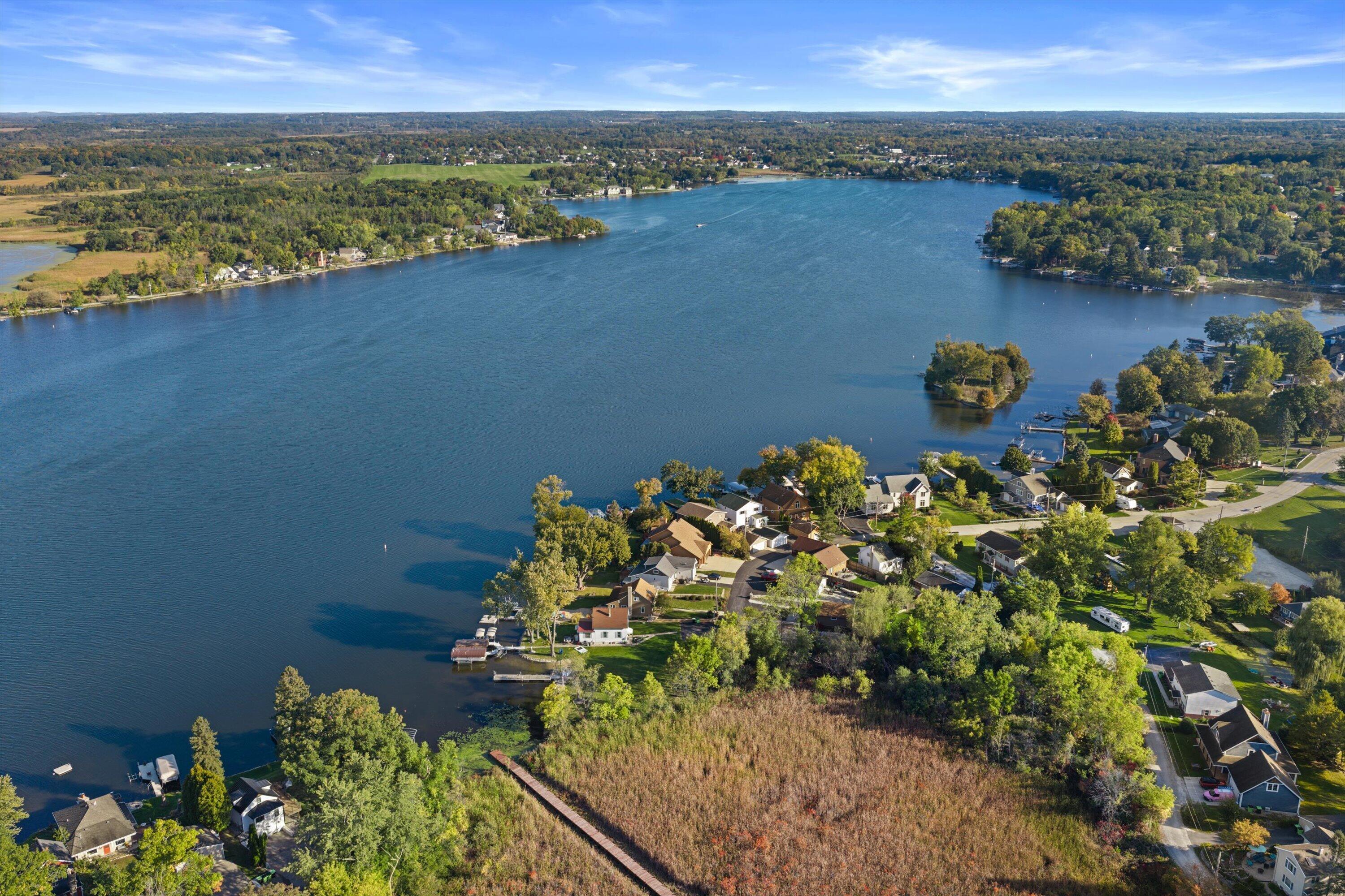 8012 Fox River Road Waterford, WI 53185 - Photo 8 of 26 13-DRONE-58