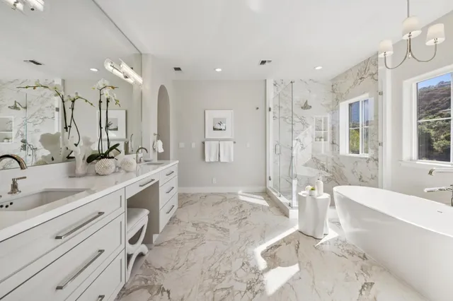 $5,788,000 | 289 Kings Court, San Carlos, CA 94070