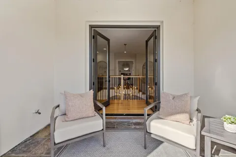 $5,788,000 | 289 Kings Court, San Carlos, CA 94070