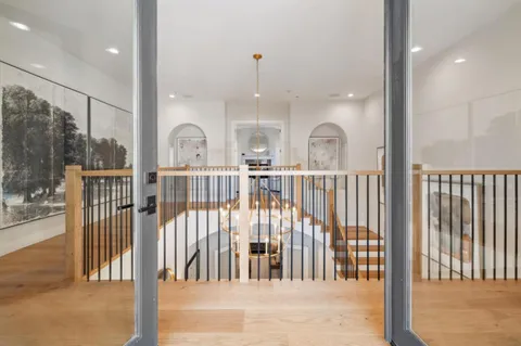 $5,788,000 | 289 Kings Court, San Carlos, CA 94070