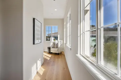 $5,788,000 | 289 Kings Court, San Carlos, CA 94070