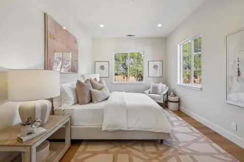 $5,788,000 | 289 Kings Court, San Carlos, CA 94070