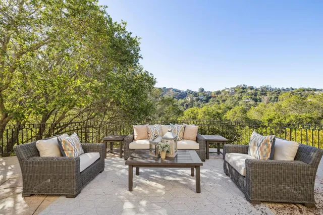 $5,788,000 | 289 Kings Court, San Carlos, CA 94070