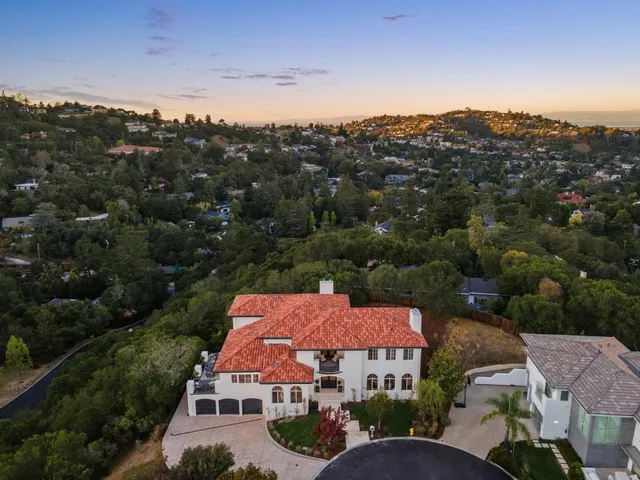$5,788,000 | 289 Kings Court, San Carlos, CA 94070