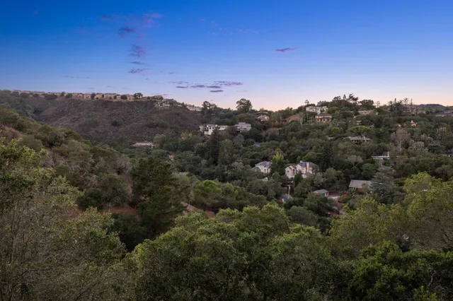 $5,788,000 | 289 Kings Court, San Carlos, CA 94070