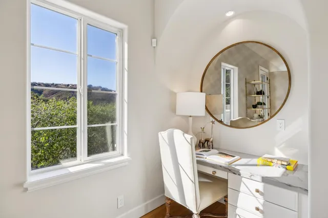 $5,788,000 | 289 Kings Court, San Carlos, CA 94070