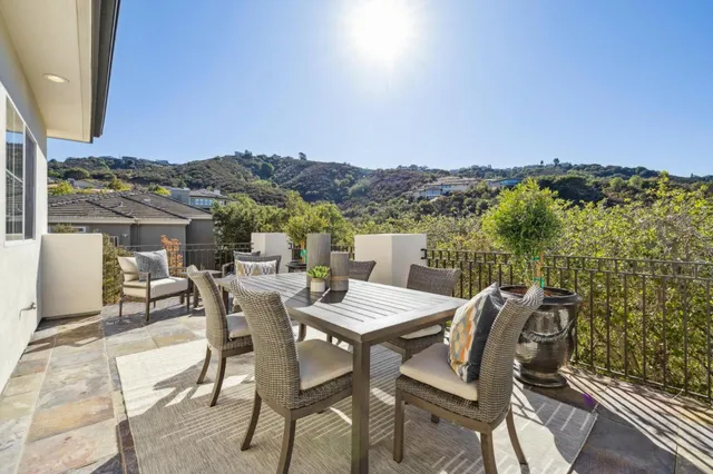 $5,788,000 | 289 Kings Court, San Carlos, CA 94070