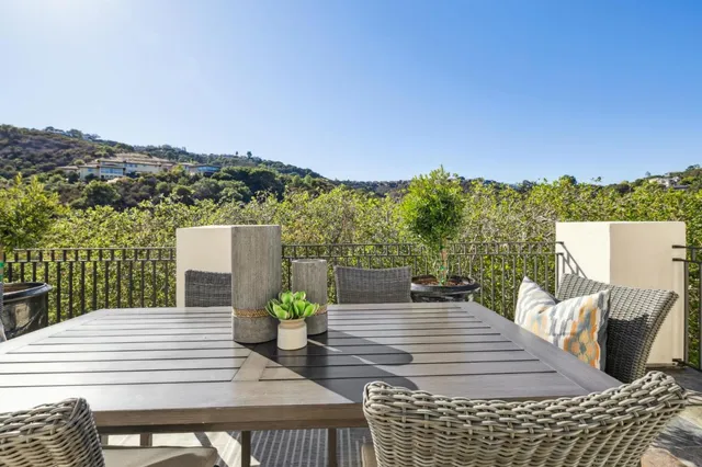 $5,788,000 | 289 Kings Court, San Carlos, CA 94070