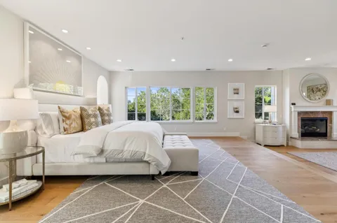 $5,788,000 | 289 Kings Court, San Carlos, CA 94070