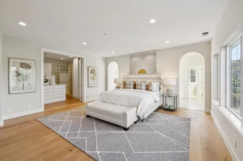 $5,788,000 | 289 Kings Court, San Carlos, CA 94070