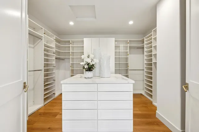 $5,788,000 | 289 Kings Court, San Carlos, CA 94070