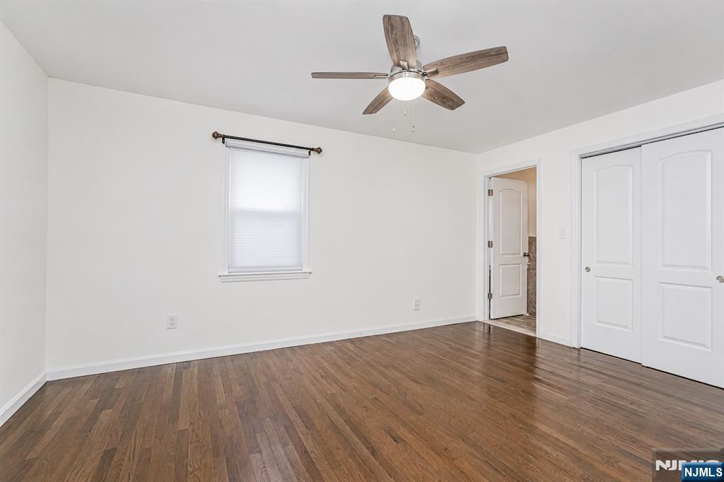 42 Long Valley Road Lodi, NJ 07644 - Photo 13 of 32