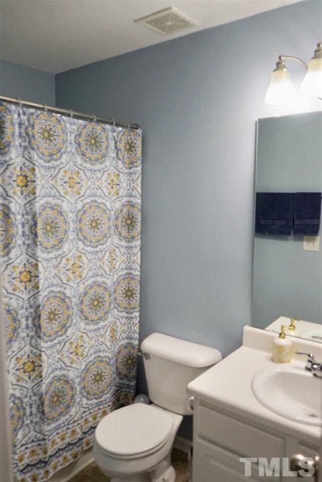 8301 Clasara Circle Raleigh, NC 27613 - Photo 13 of 21