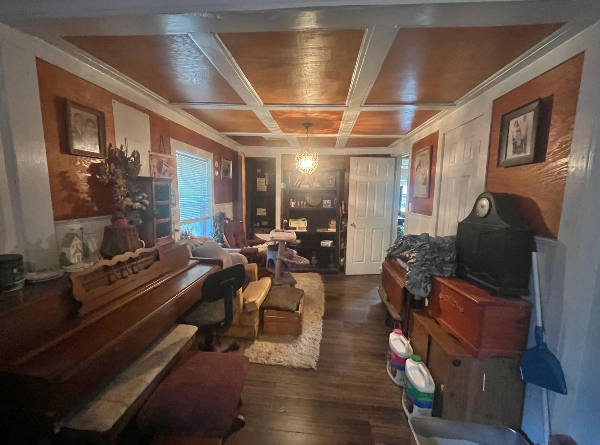 58 Hankins Road Freeport, FL 32439 - Photo 8 of 29 a room with lots of gym equipment