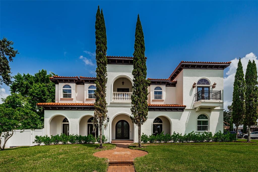 825 Indian Rocks Road Belleair, FL 33756 - Photo 1 of 1 Gallery Image 1