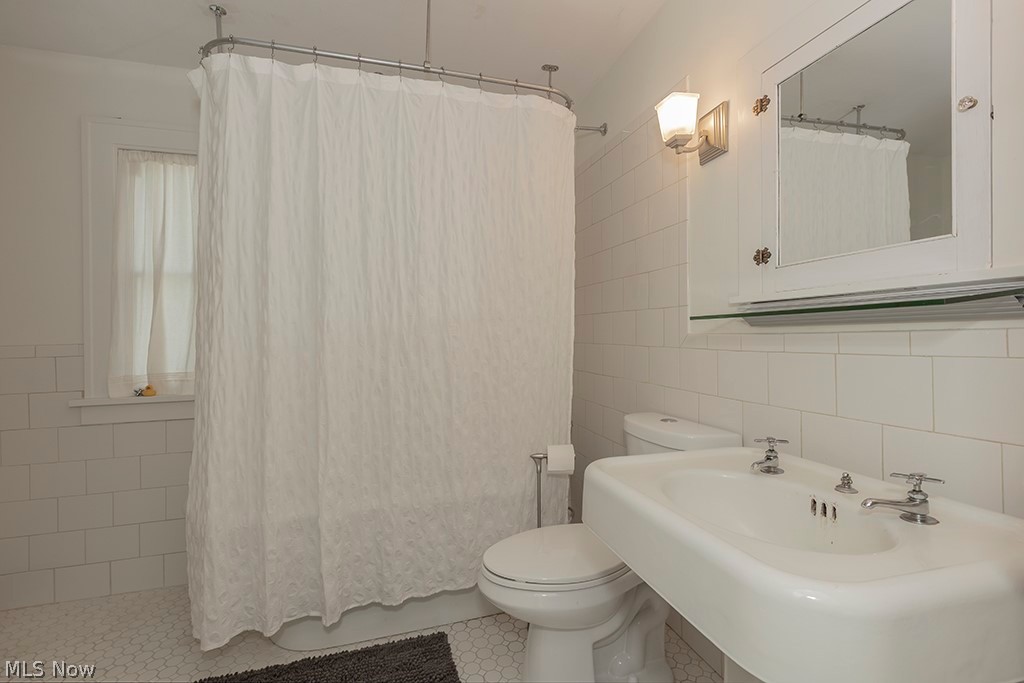 3242 Ormond Road Cleveland, OH 44118 - Photo 22 of 30 Gallery Image 22