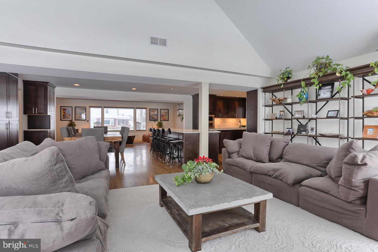 724 Linden Road Hershey, PA 17033 - Photo 13 of 40 Gallery Image 13