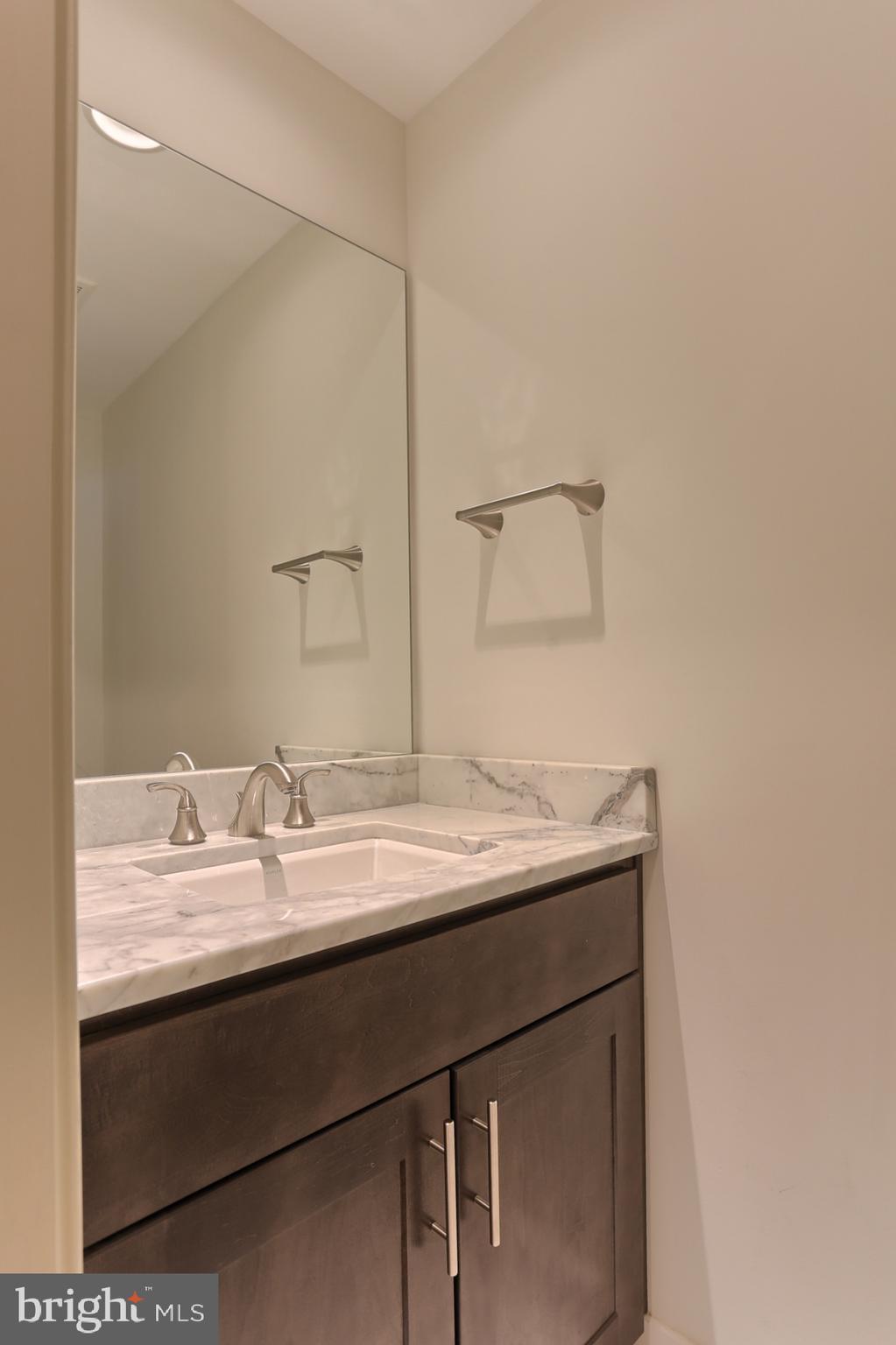 724 Linden Road Hershey, PA 17033 - Photo 25 of 40 Gallery Image 25