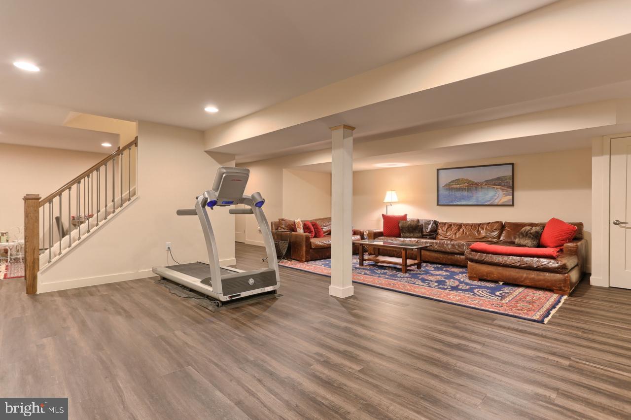 724 Linden Road Hershey, PA 17033 - Photo 30 of 40 Gallery Image 30