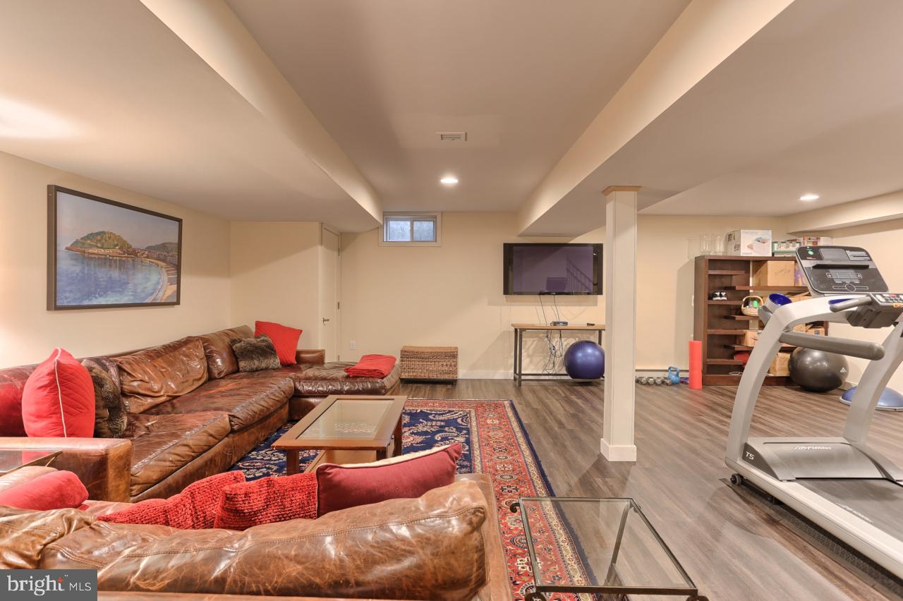 724 Linden Road Hershey, PA 17033 - Photo 31 of 40 Gallery Image 31