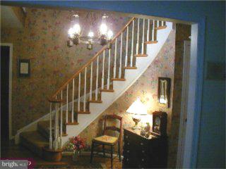 1418 Holt Road Huntingdon Valley, PA 19006 - Photo 2 of 6 Gallery Image 2