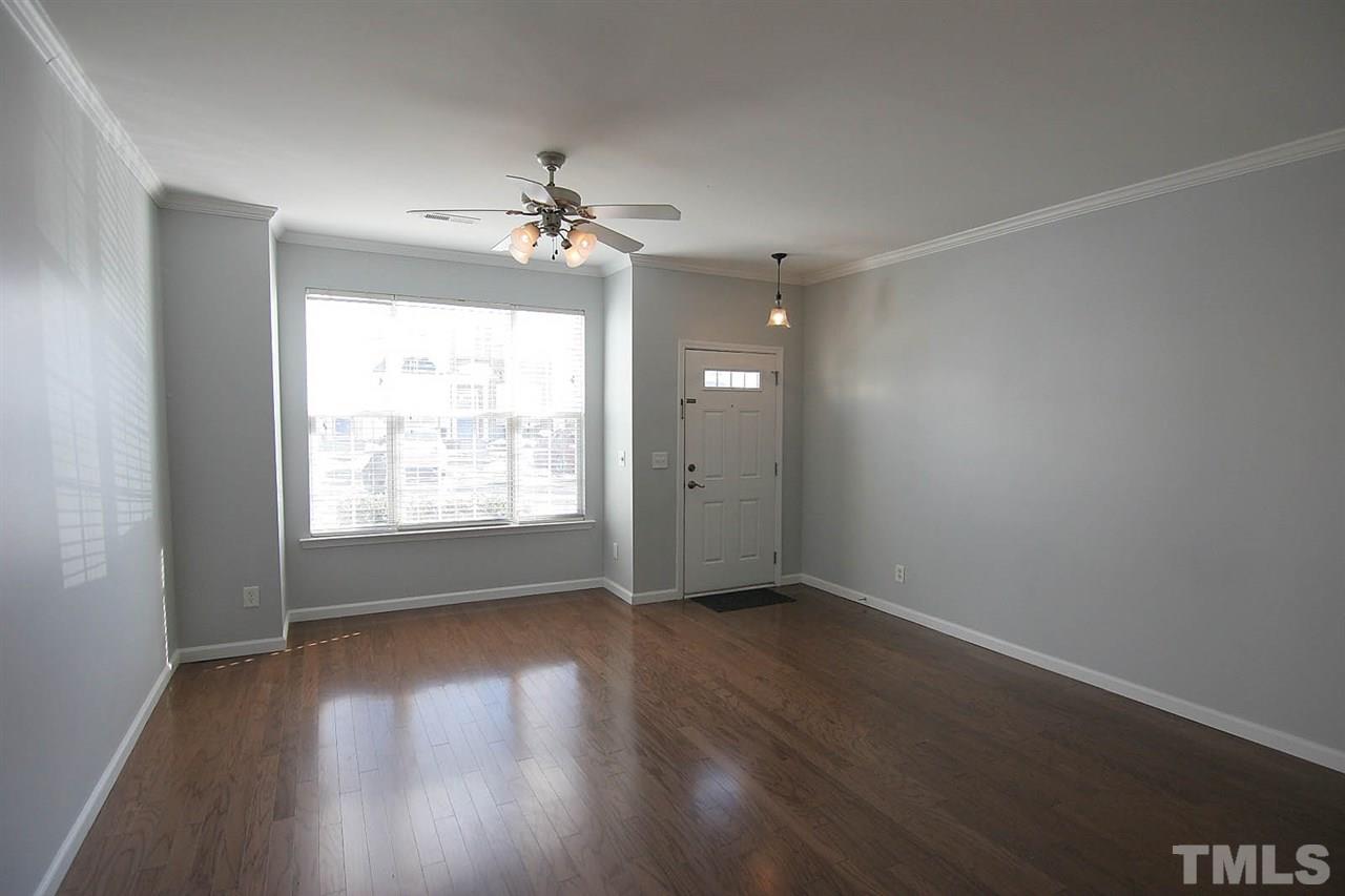 8229 City Loft Court Raleigh, NC 27613 - Photo 3 of 25