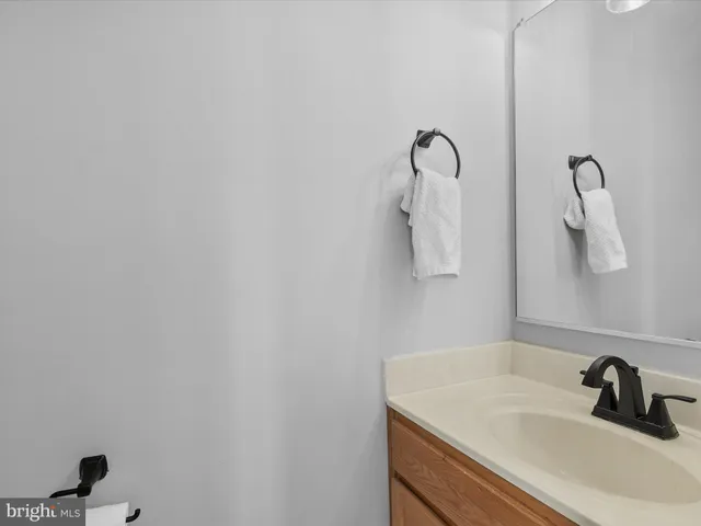 $565,000 | 37114 Pinehurst Court, Unit 91, Ocean View, DE 19970