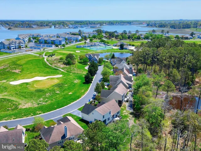 $565,000 | 37114 Pinehurst Court, Unit 91, Ocean View, DE 19970