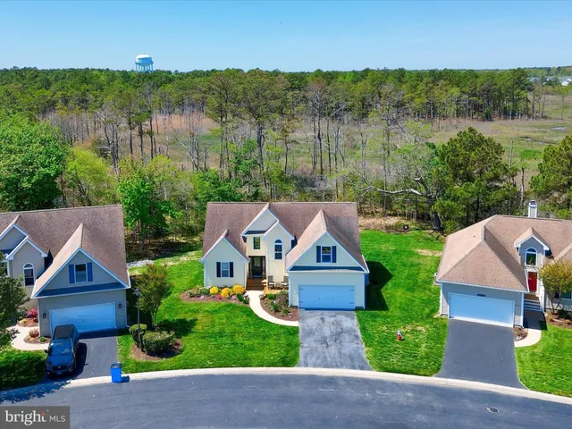 $565,000 | 37114 Pinehurst Court, Unit 91, Ocean View, DE 19970