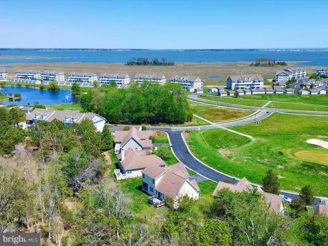 $565,000 | 37114 Pinehurst Court, Unit 91, Ocean View, DE 19970
