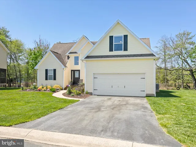 $565,000 | 37114 Pinehurst Court, Unit 91, Ocean View, DE 19970