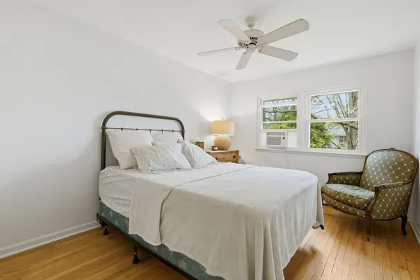 $415,000 | 3 Robin Hood Lane, Northfield, IL 60093