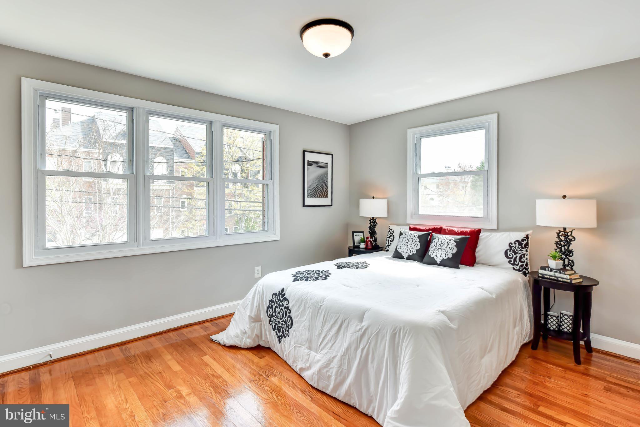 704 West Glebe Road Alexandria, VA 22305 - Photo 11 of 30 Three true bedrooms on upper level