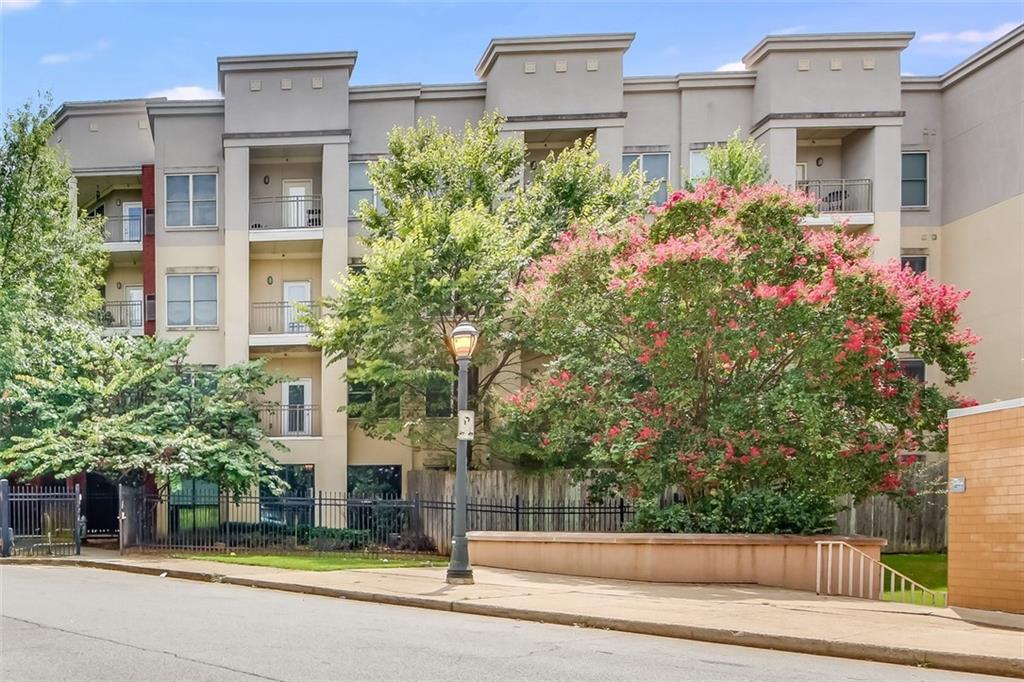 870 Mayson Turner Road Northwest, Unit 1446 Atlanta, GA 30314 - Photo 1 of 1 front view of a building