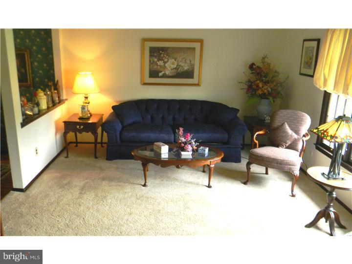 1 Baggaley Road Hamilton, NJ 08690 - Photo 13 of 18 Living Room