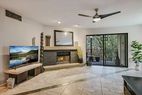 $499,000 | 1135 Barton Hills Drive, Unit 206, Austin, TX 78704