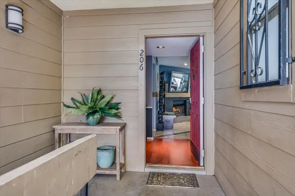$484,900 | 1135 Barton Hills Drive, Unit 206, Austin, TX 78704
