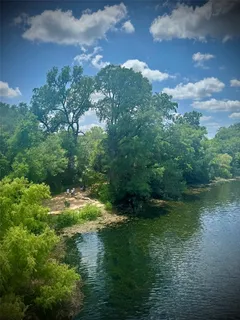 a sign that is on the wall of a building