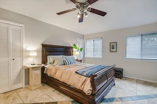 $484,900 | 1135 Barton Hills Drive, Unit 206, Austin, TX 78704