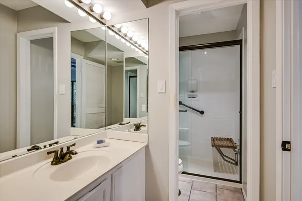 $484,900 | 1135 Barton Hills Drive, Unit 206, Austin, TX 78704